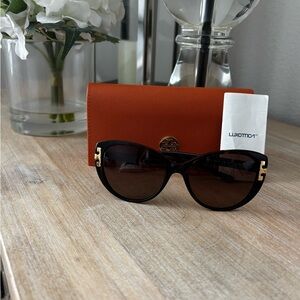 Tory Burch Cat Eye Sunglasses Brown
